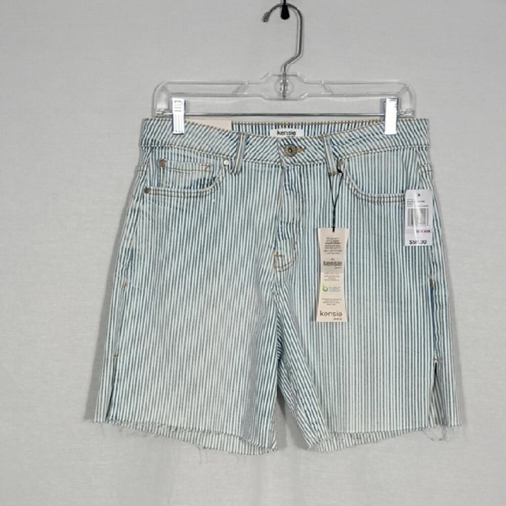 NWT Kensie The Relaxed Short Railroad Stripe Camden Retro Luxe Stretch Size 6/28